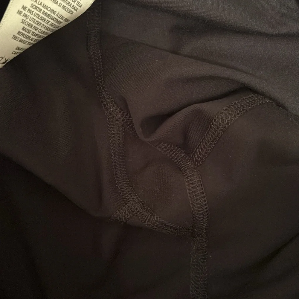 Calvin Klein Black and Pink  Leggings - Picture 5 of 6